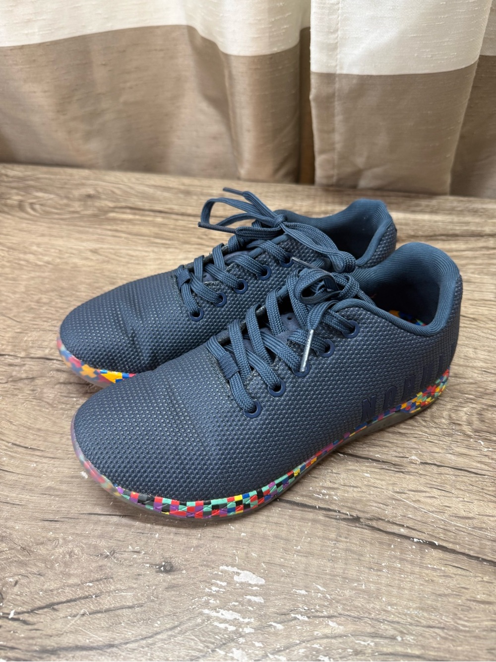 NOBULL NAVY PIXEL TRAINER size 7